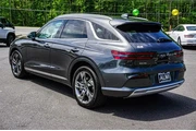 $33960 : Genesis Electrified GV70 202 thumbnail