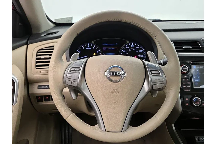 $11998 : Nissan Altima 2014 3.5 SL 4d image 10