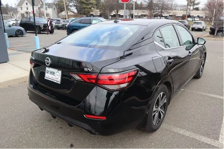 $15897 : Nissan Sentra 2022 SV 4dr Se image 6