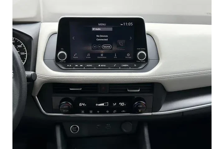 $19417 : Nissan Rogue 2023 SV 4dr Cro image 5