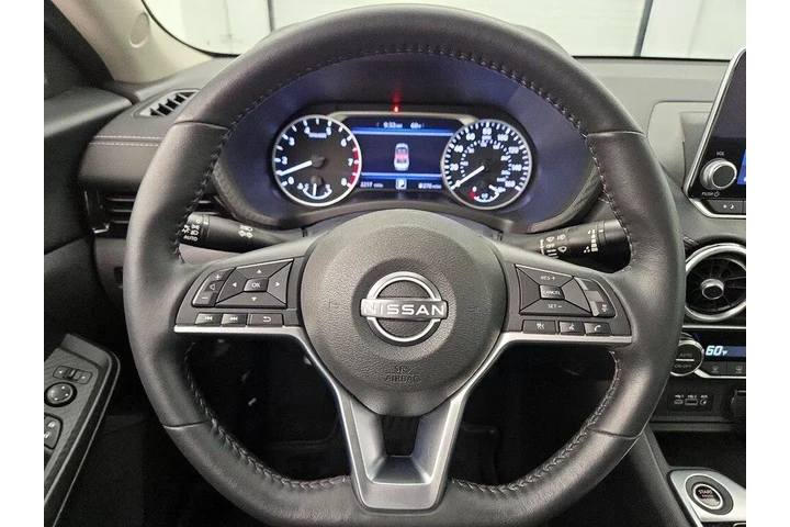 $21998 : Nissan Sentra 2025 SV 4dr Se image 10