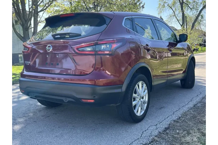 $12997 : 2021 Rogue Sport S image 7