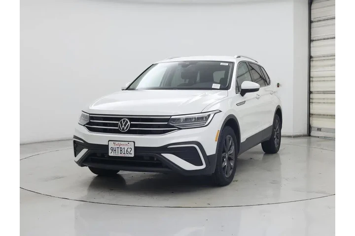 $22998 : Volkswagen Tiguan 2023 SE 4d image 4