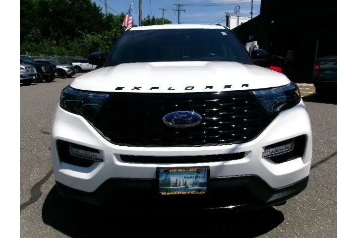 $36709 : Ford Explorer 2023 AWD ST-Li image 6
