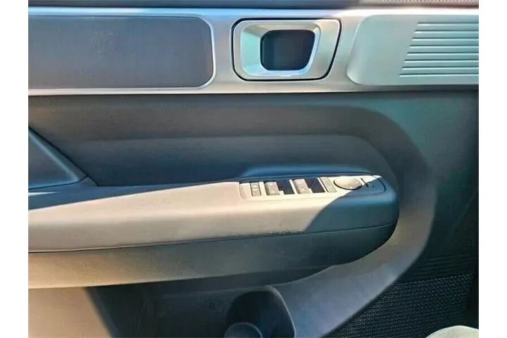 $31655 : Hyundai SANTA FE 2026 SE 4dr image 10