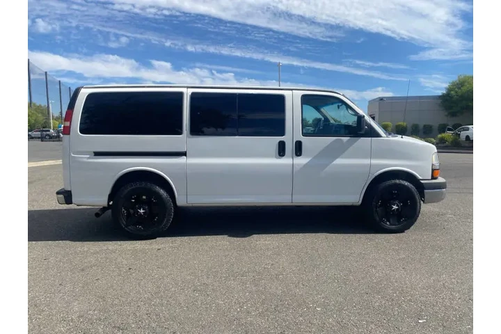 $10995 : 2011 Express LT 3500 image 9