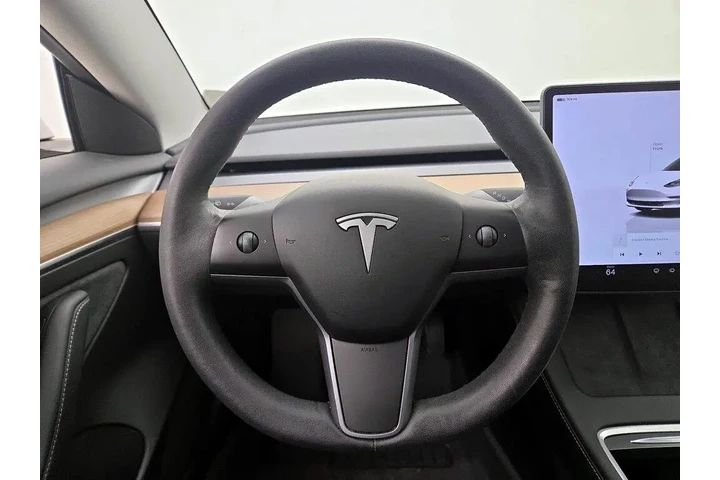 $25998 : Tesla Model 3 2023 4dr Sedan image 10