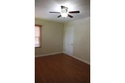 $800 : Beautiful Home...LAKEWOOD,CA thumbnail