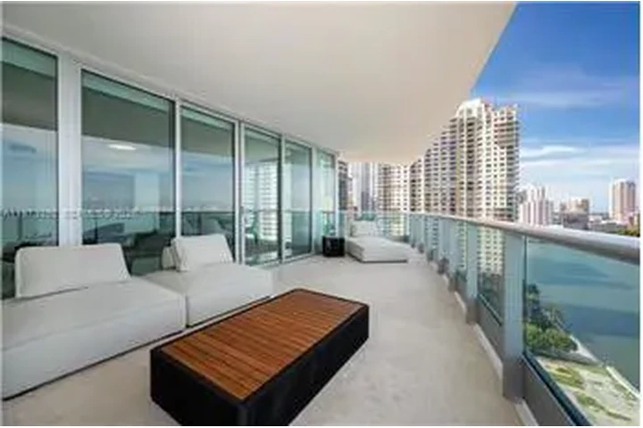 $12500 : Rental property with 2 bedro image 3