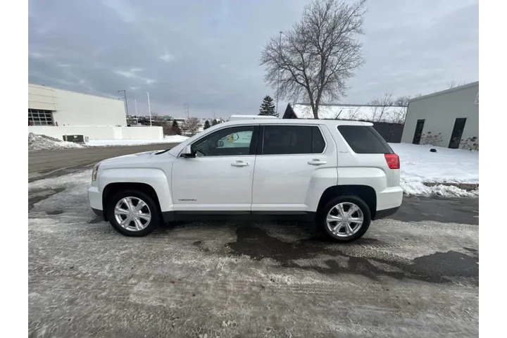$8990 : 2017 GMC Terrain SLE-1 image 3
