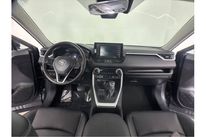 $35000 : Gold Certified2022 RAV4 XLE P image 4