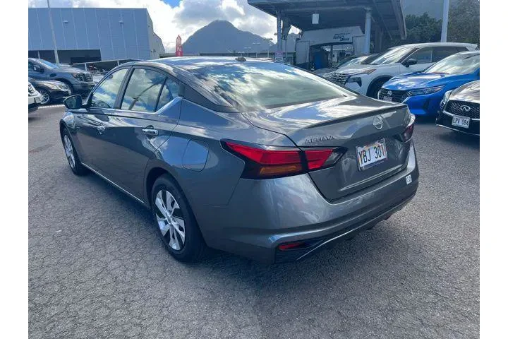 $27877 : Nissan Altima 2025 2.5 S 4dr image 5