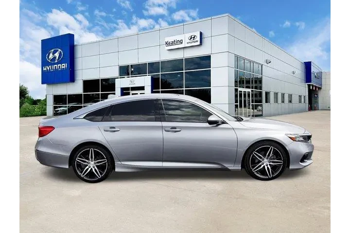 $28980 : Honda Accord 2021 Touring 4d image 3