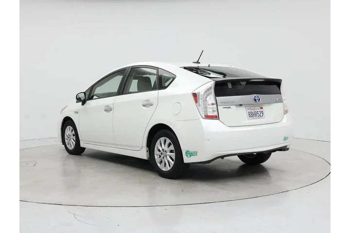 $17998 : Toyota Prius Plug-in Hybrid image 2