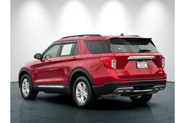 $27998 : Ford Explorer 2023 AWD XLT 4 image 6