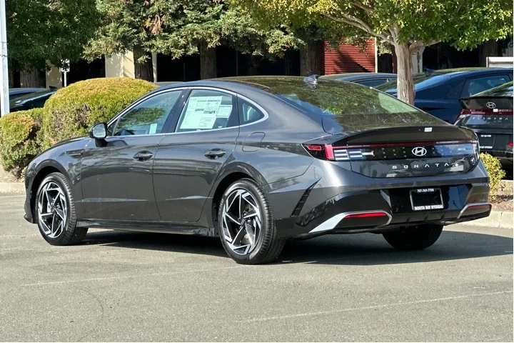 $26990 : Hyundai SONATA 2025 SEL Conv image 6