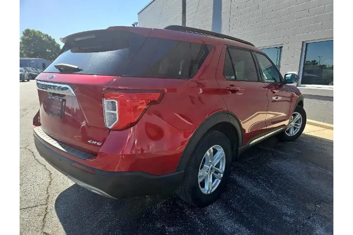 $34025 : Ford Explorer 2023 AWD XLT 4 image 7