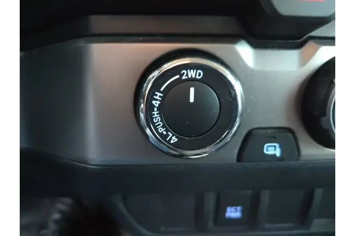 $34383 : Toyota Tacoma 2022 4x4 TRD O image 6