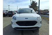 $21580 : Ford Escape 2022 AWD SEL 4dr thumbnail