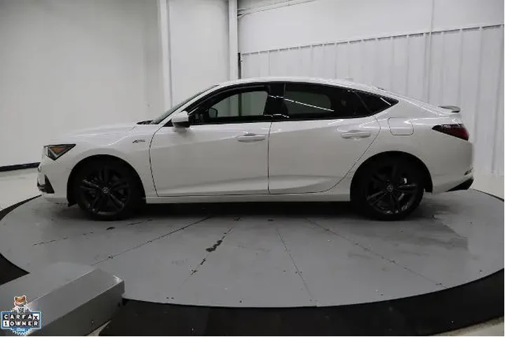 $27552 : Acura Integra 2023 4dr Liftb image 8