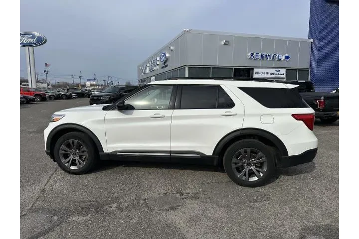 $30450 : Ford Explorer 2022 AWD XLT 4 image 9