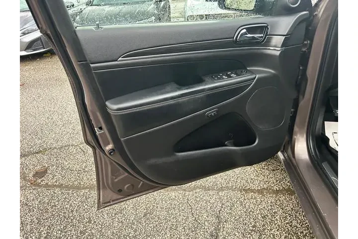 $28455 : Jeep Grand Cherokee 2021 4x4 image 9