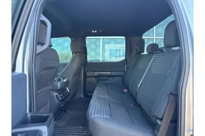 $39988 : Ford F-150 2023 4x4 Lariat 4 image 4