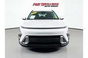 $23975 : Hyundai KONA 2025 SEL 4dr Cr thumbnail