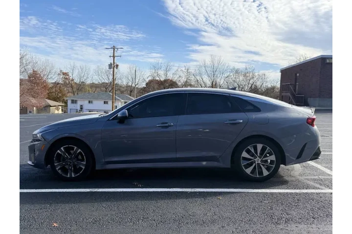 $9999 : 2022 K5 LXS image 6