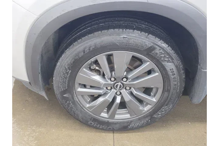 $27693 : Nissan Pathfinder 2024 AWD S image 8