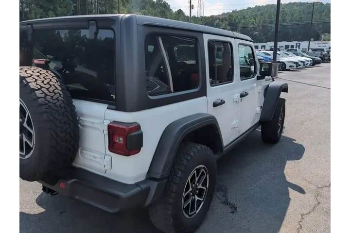 $40000 : Jeep Wrangler 2024 4x4 Rubic image 3