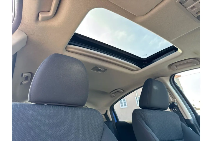 $11495 : Honda HR-V 2018 EX 4dr Cross image 10