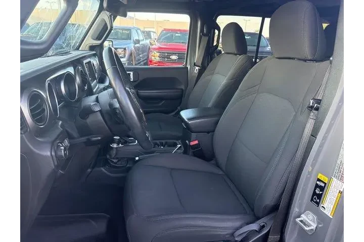 $28000 : Jeep Wrangler Unlimited 2021 image 9