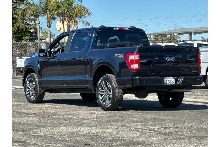 $37990 : Ford F-150 2023 4x4 XL 4dr S image 5