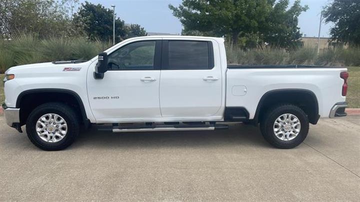 $40750 : 2022 CHEVROLET SILVERADO 2500 image 4