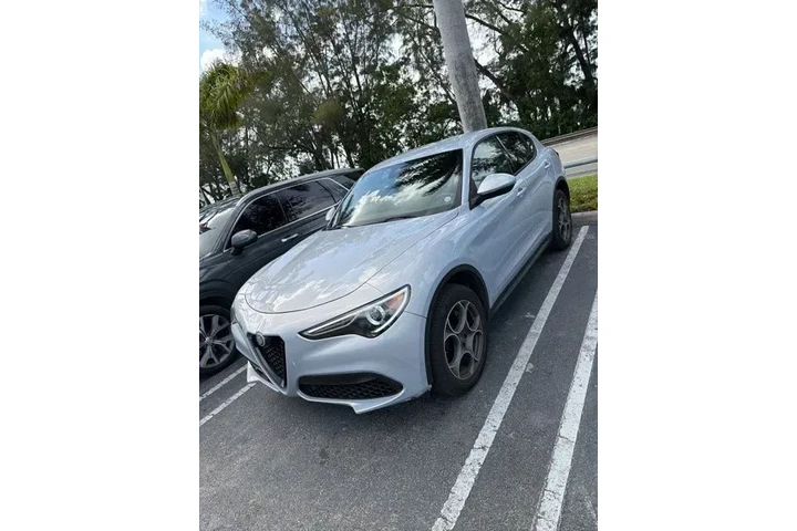 $24590 : Alfa Romeo Stelvio 2023 Spri image 2