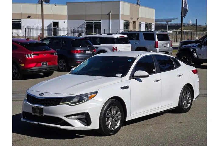 $9999 : Kia Optima 2019 LX 4dr Sedan image 8