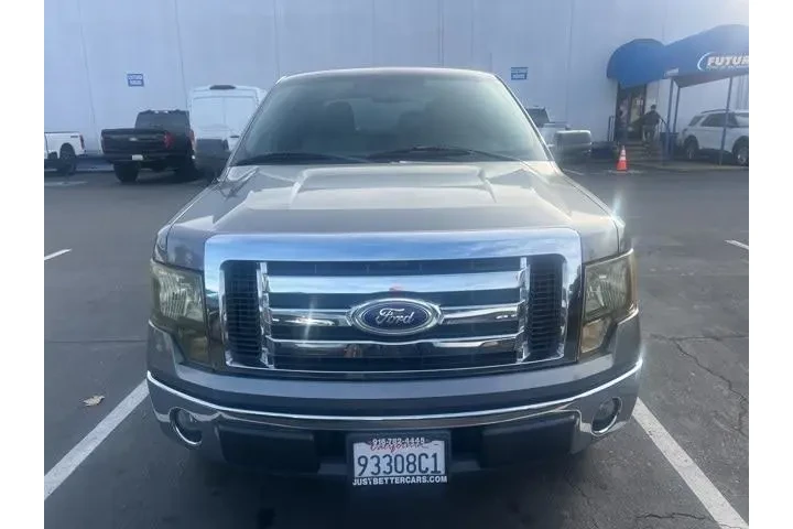 $13988 : Ford F-150 2010 4x2 XLT 4dr image 2