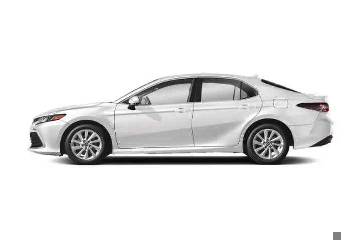 $26611 : Toyota Camry 2023 AWD LE 4dr image 2