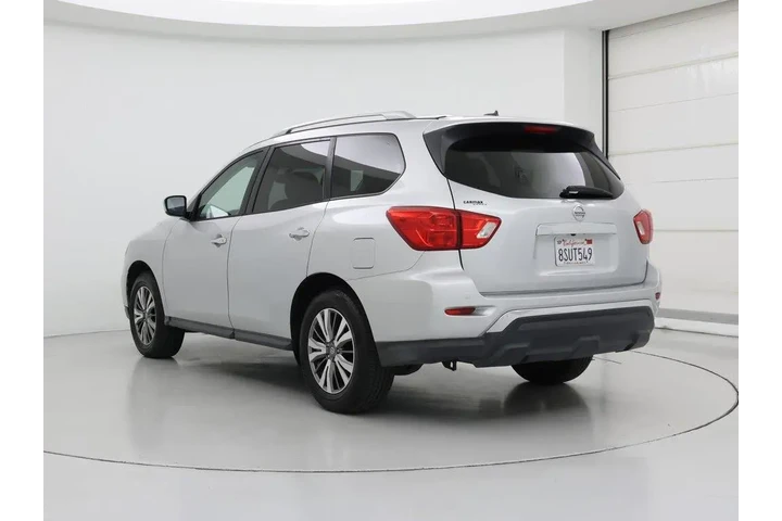 $17998 : Nissan Pathfinder 2018 4x4 S image 2
