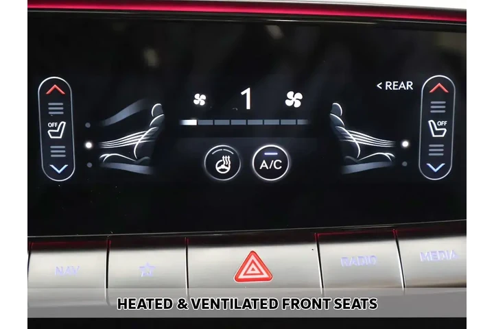 $34949 : Genesis GV70 2023 AWD 2.5T S image 10