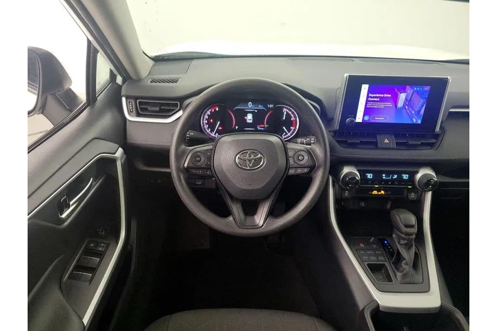 $30998 : Toyota RAV4 2025 AWD XLE 4dr image 10