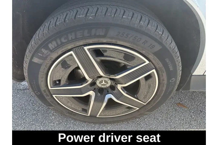 $38986 : Mercedes-Benz GLC 2024 GLC 3 image 8