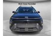 $18399 : Hyundai KONA 2024 SEL 4dr Cr thumbnail