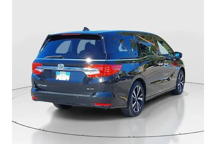 $24931 : Honda Odyssey 2018 Elite 4dr image 5