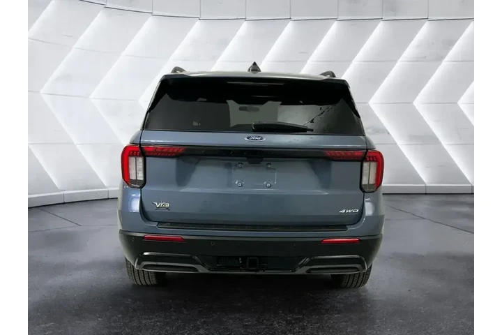 $39681 : Ford Explorer 2025 AWD ST-Li image 5