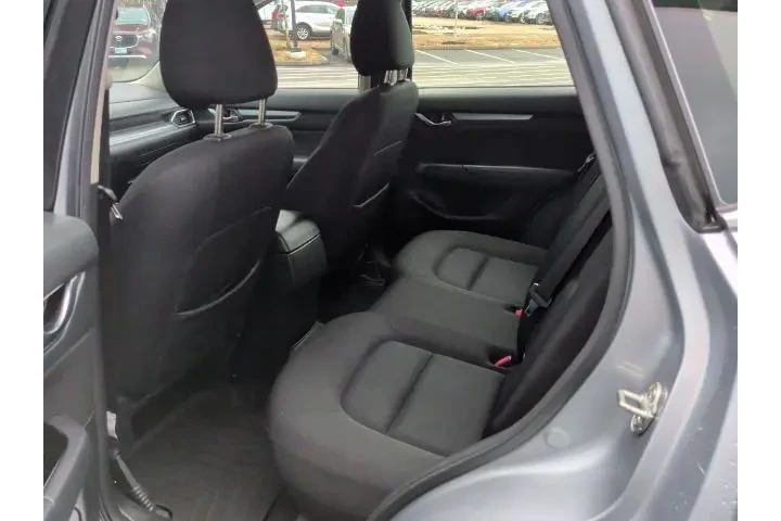 $12795 : Mazda CX-5 2017 AWD Sport 4d image 9