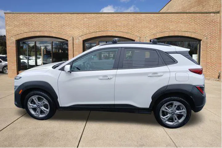 $19000 : Hyundai KONA 2022 AWD SEL 4d image 7