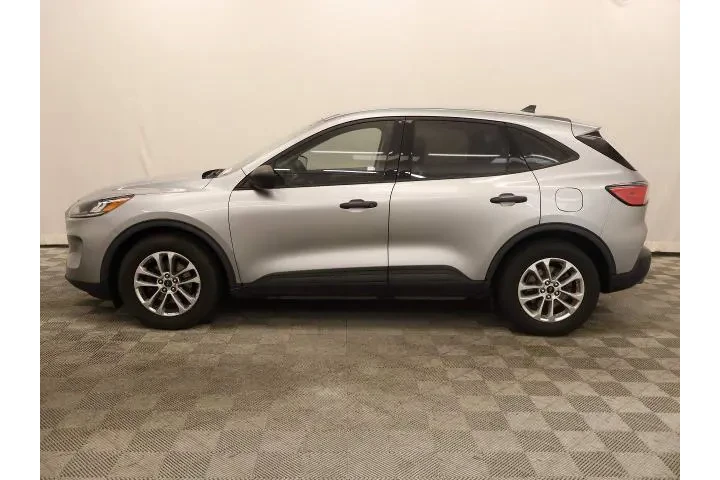$16995 : Ford Escape 2022 S 4dr SUV image 5