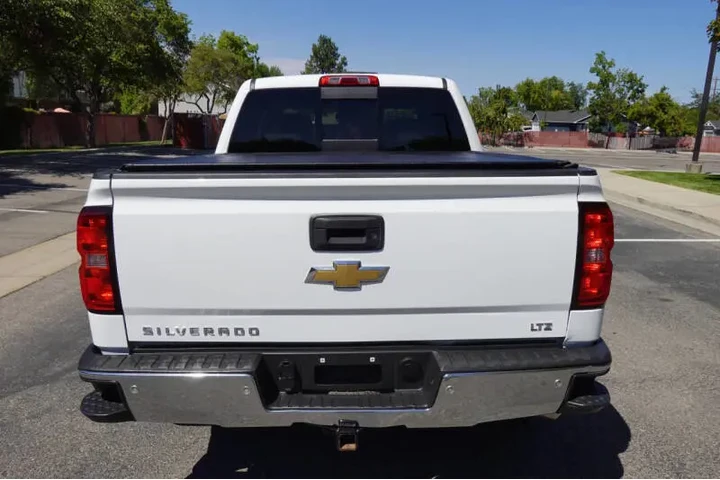 $31995 : 2015 Silverado 1500 LTZ image 8